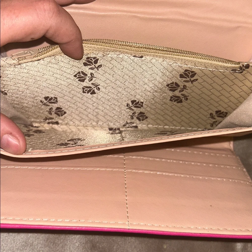 Pink Wallet with Bow Accent‎